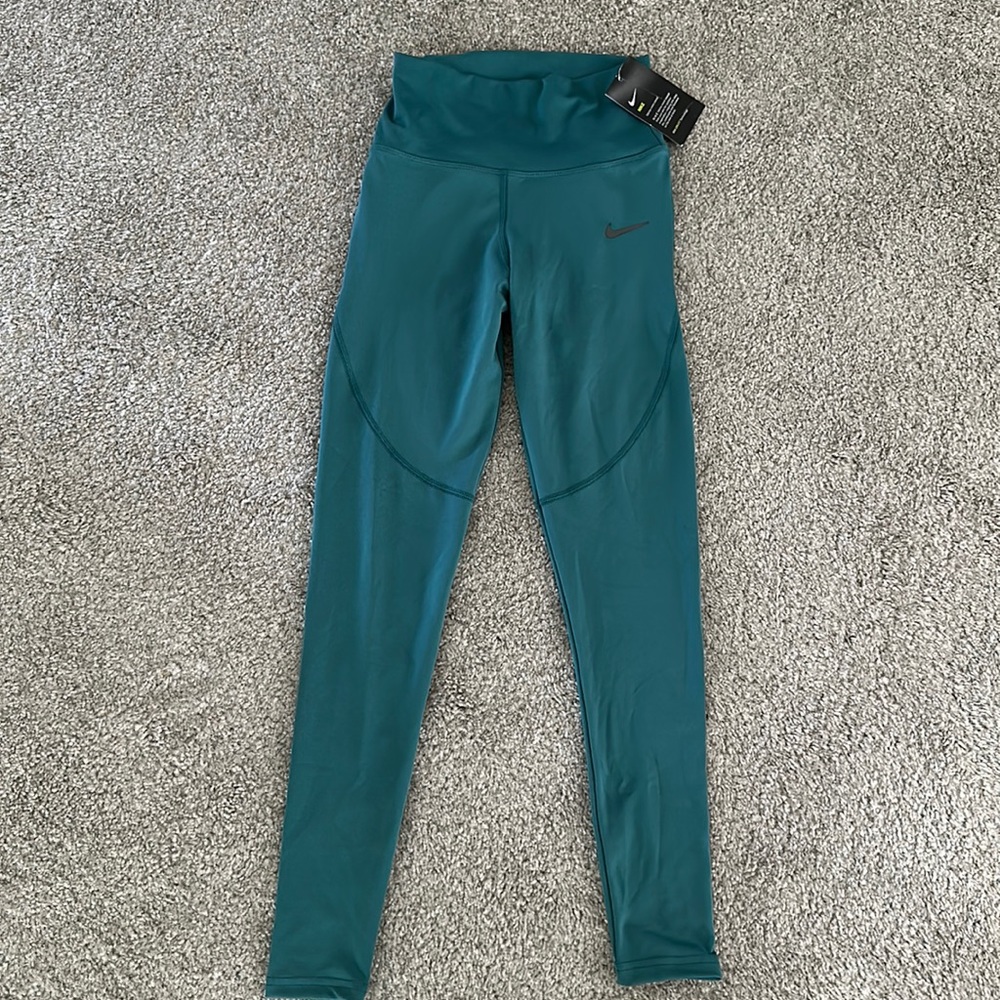 New Nike Dri-Fit Leggings